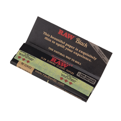 RAW Black 1 1/4 Rolling Papers