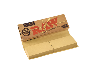 RAW Classic Connoisseur Single Wide Rolling Papers + Tips